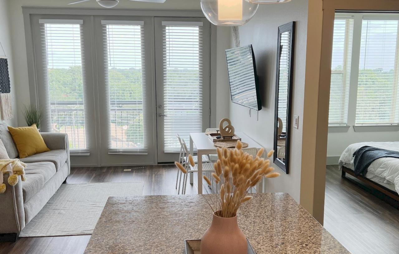1 Bedroom W Balcony View Resort Pool Free Parking Addison Exterior foto